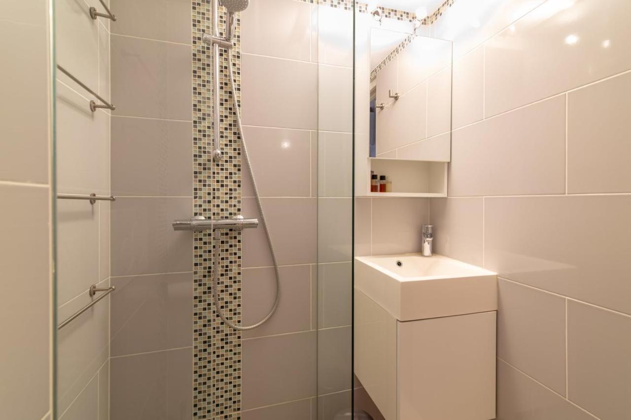 Beautiful And Cozy Apartment In The Heart Of Cannes Zewnętrze zdjęcie